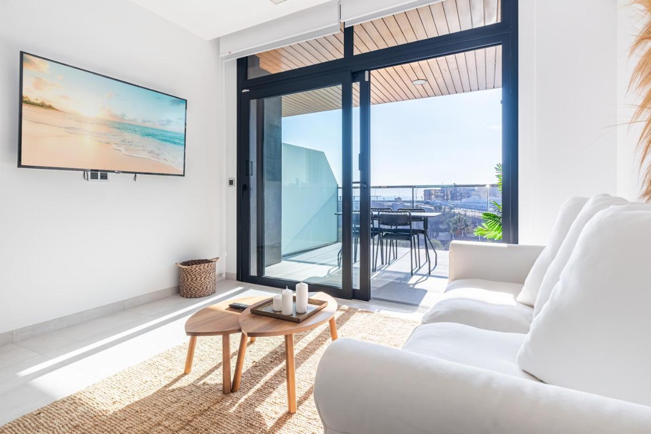 Sunset Waves Deluxe Apartments Poniente Beach Resort Benidorm Bagian luar foto